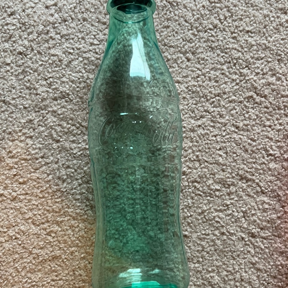 New plastic, mini Coca-Cola bank